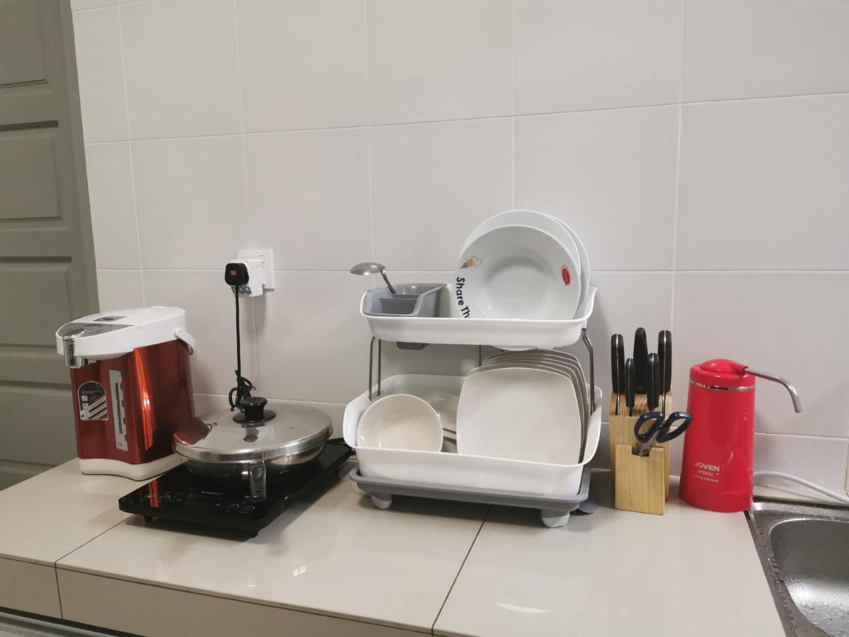 Coco Homestay 旅人の家@The Venus Sitiawan Perak Екстериор снимка