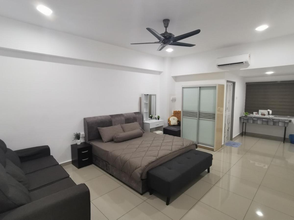 Coco Homestay 旅人の家@The Venus Sitiawan Perak Екстериор снимка