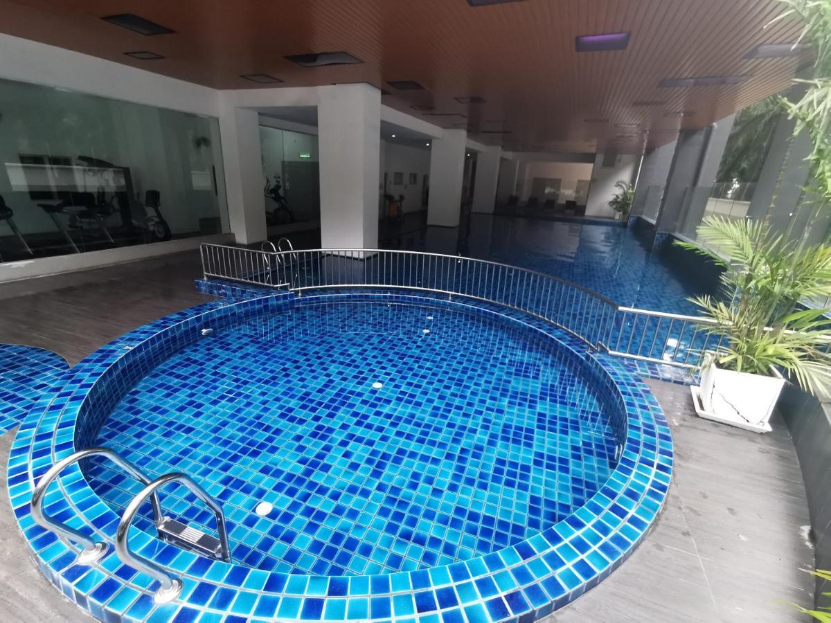 Coco Homestay 旅人の家@The Venus Sitiawan Perak Екстериор снимка