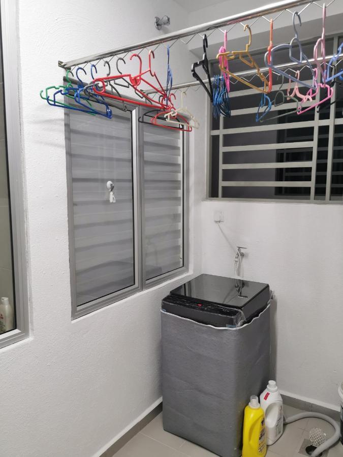 Coco Homestay 旅人の家@The Venus Sitiawan Perak Екстериор снимка